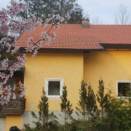Orange Pansiyon *